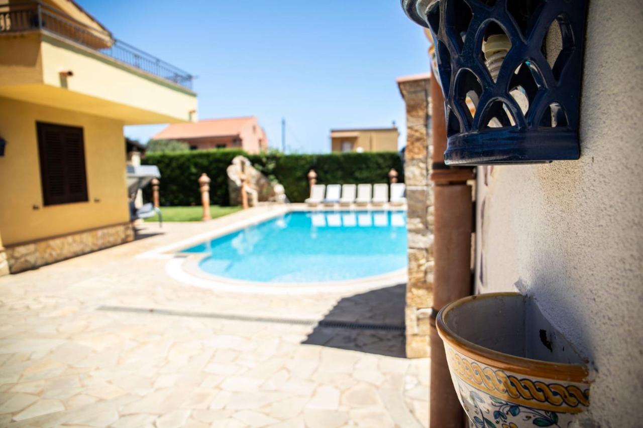 Dimora Fanale, Villa Esclusiva Con Piscina Privata - Fanale Rentals Альтавілла-Мілічія Екстер'єр фото