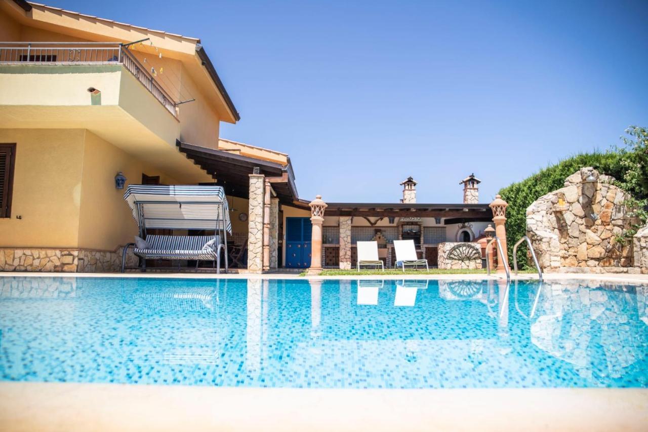 Dimora Fanale, Villa Esclusiva Con Piscina Privata - Fanale Rentals Альтавілла-Мілічія Екстер'єр фото