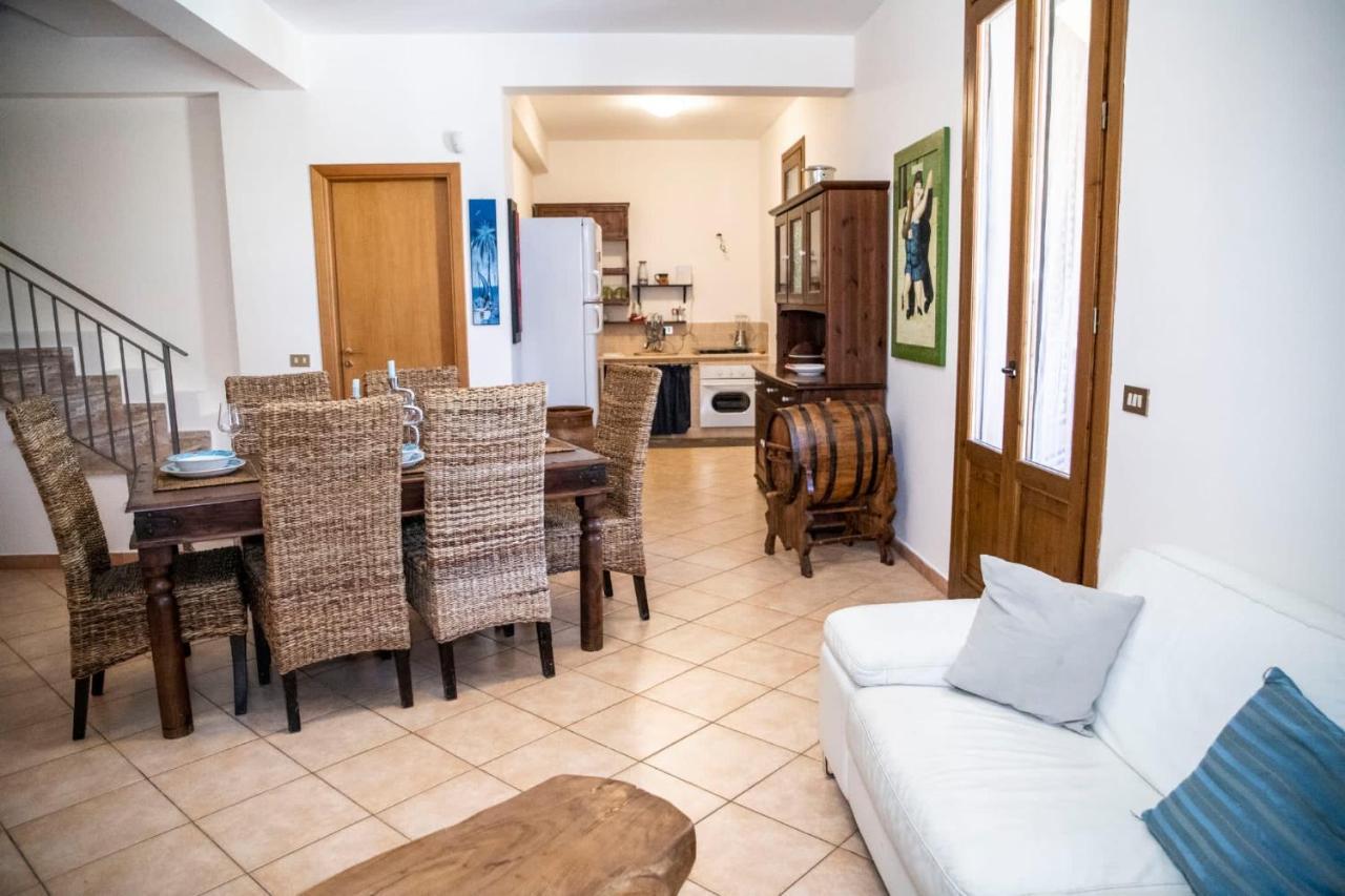 Dimora Fanale, Villa Esclusiva Con Piscina Privata - Fanale Rentals Альтавілла-Мілічія Екстер'єр фото